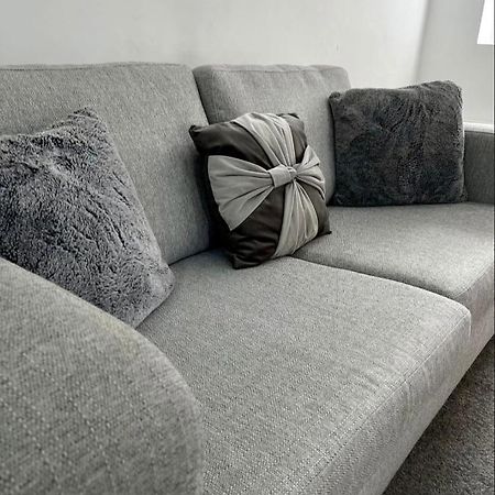 2 Bed Apartment In Bham City Centre W Parking Бирмингем Экстерьер фото