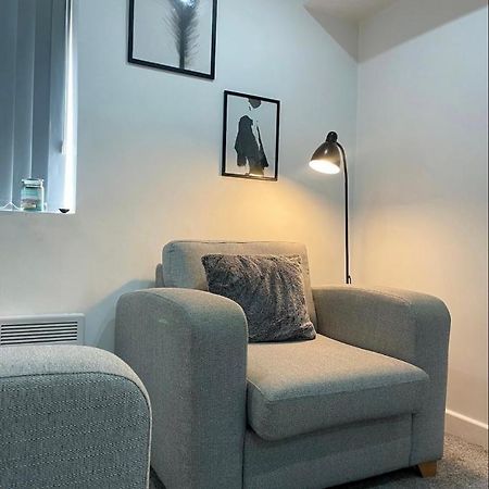 2 Bed Apartment In Bham City Centre W Parking Бирмингем Экстерьер фото
